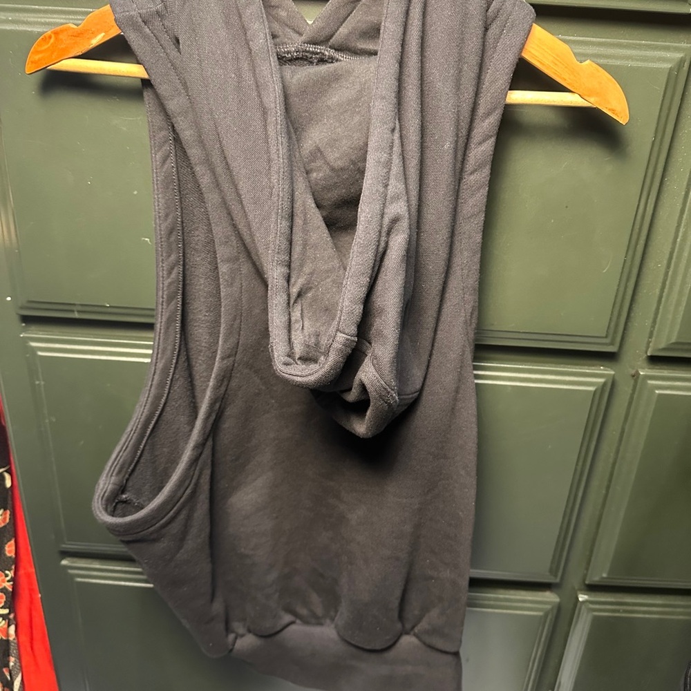 Stella Mcartney by Adidas muscle tank - Picture 6 of 7